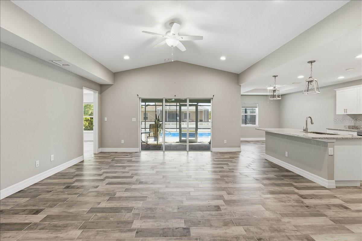 138 SUNNY WAY, ROTONDA WEST, FL — photo 6