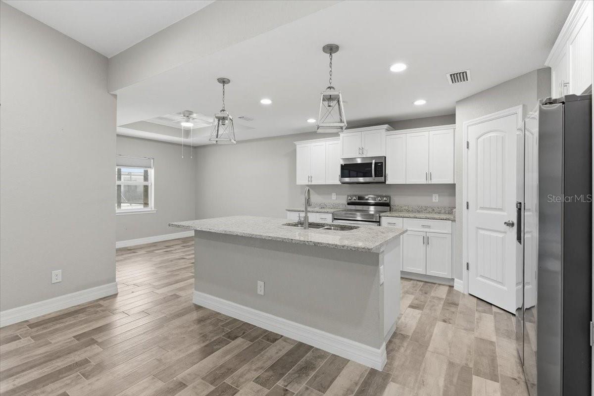 138 SUNNY WAY, ROTONDA WEST, FL — photo 8