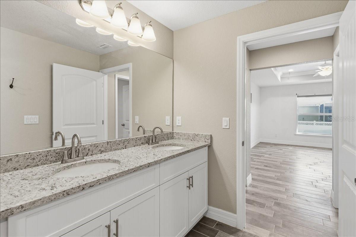 138 SUNNY WAY, ROTONDA WEST, FL — photo 25