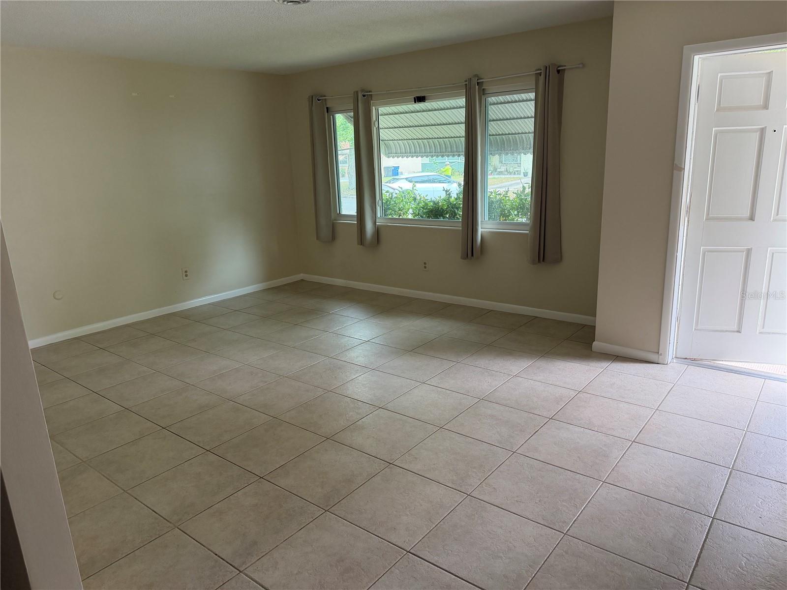 2236 MORNINGSIDE DR, CLEARWATER, FL — photo 8
