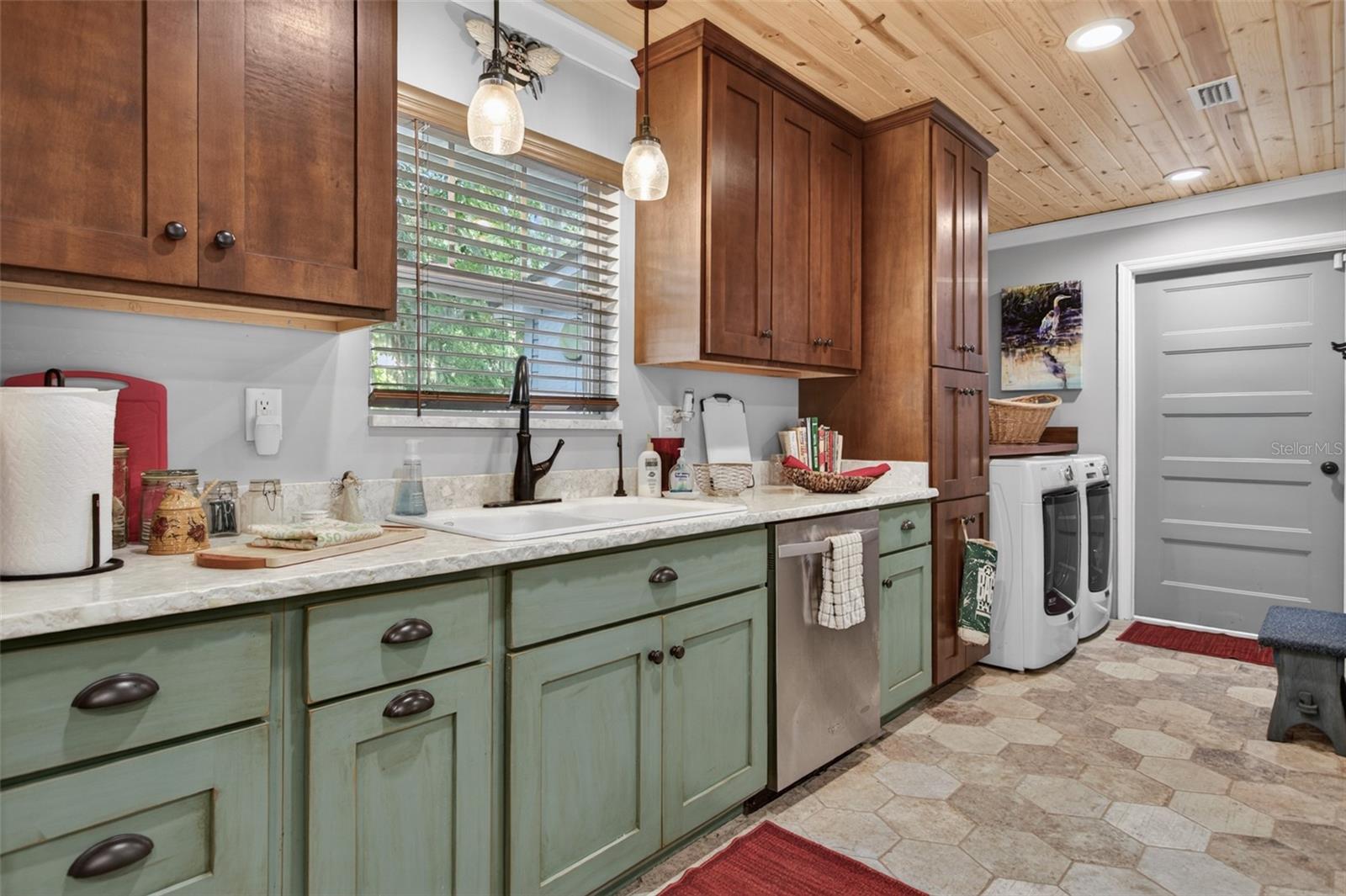 137 & 135 RIVERSIDE DR, SATSUMA, FL — photo 9