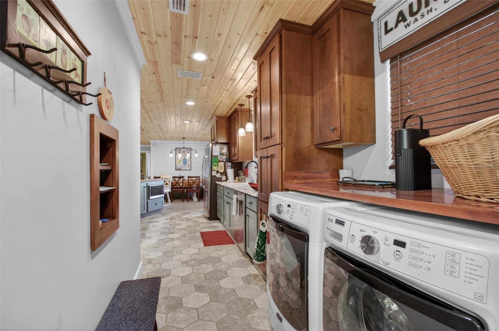 137 & 135 RIVERSIDE DR, SATSUMA, FL — photo 17