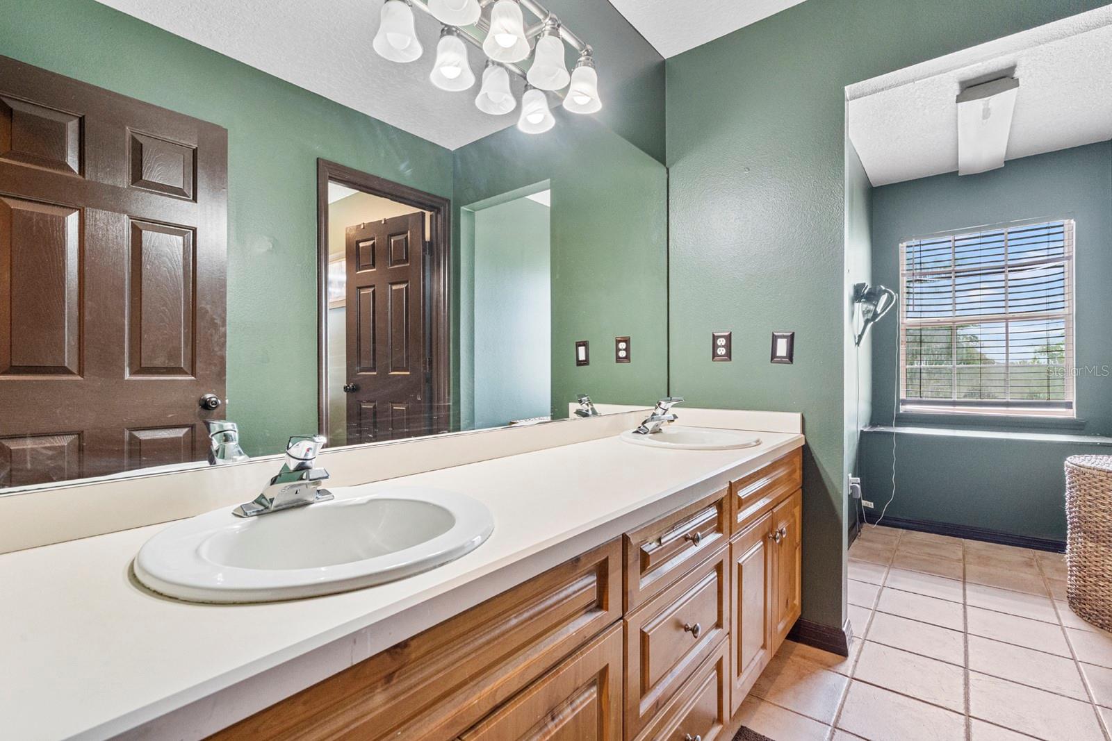 280 CAMPBELL RANCH RUN, GENEVA, FL — photo 21