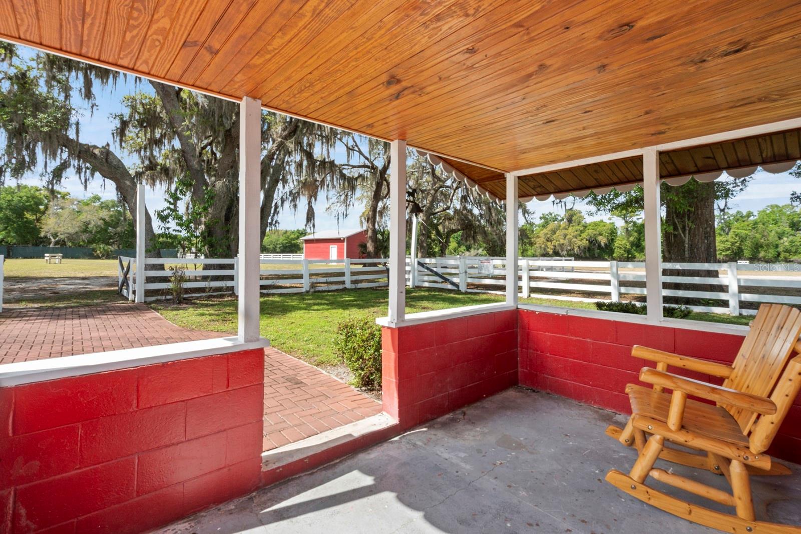 280 CAMPBELL RANCH RUN, GENEVA, FL — photo 58
