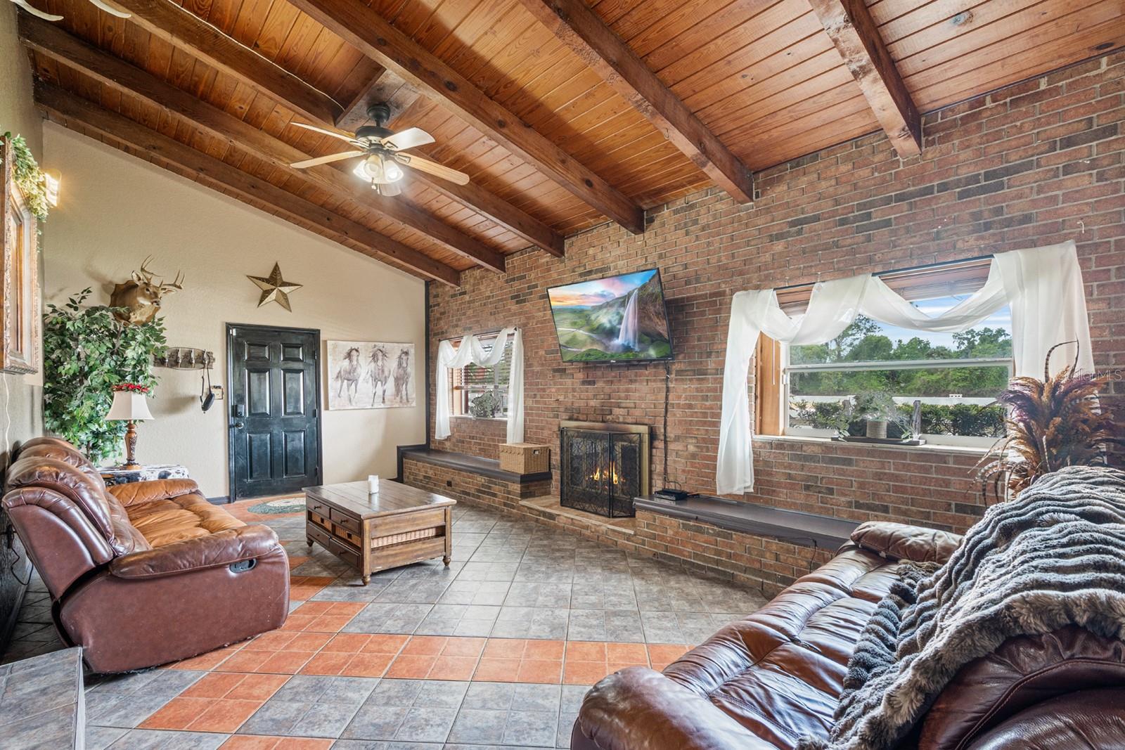 280 CAMPBELL RANCH RUN, GENEVA, FL — photo 59