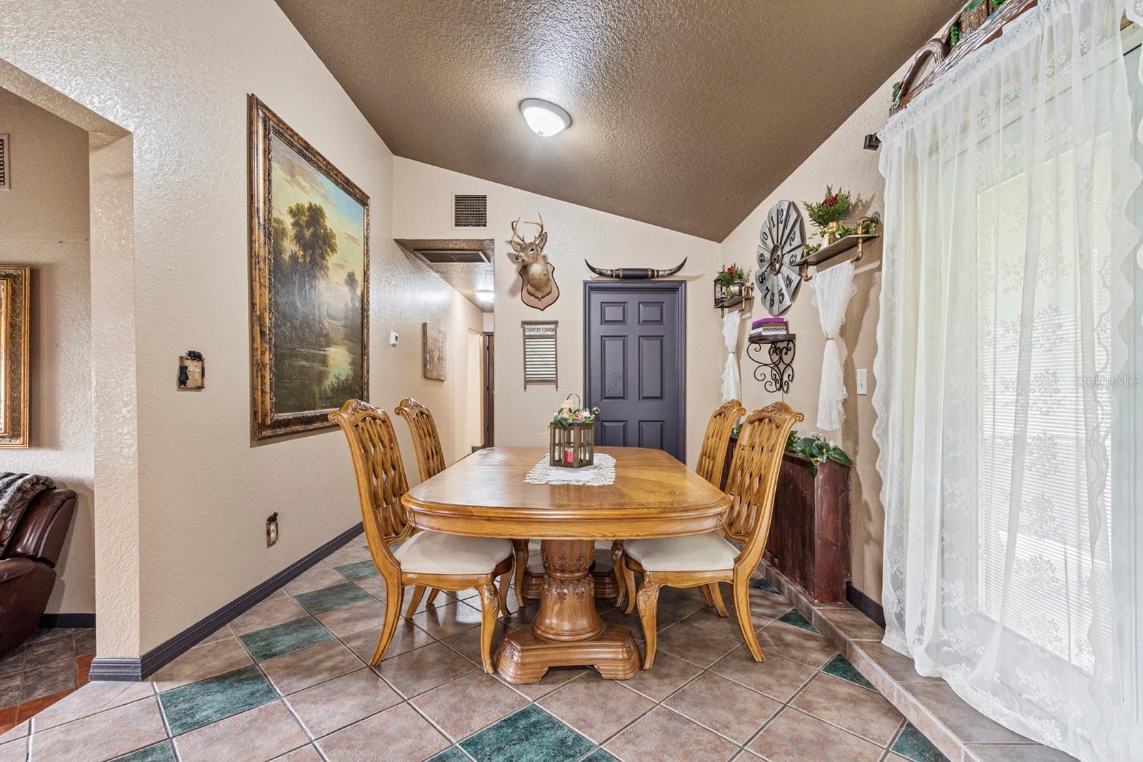 280 CAMPBELL RANCH RUN, GENEVA, FL — photo 61