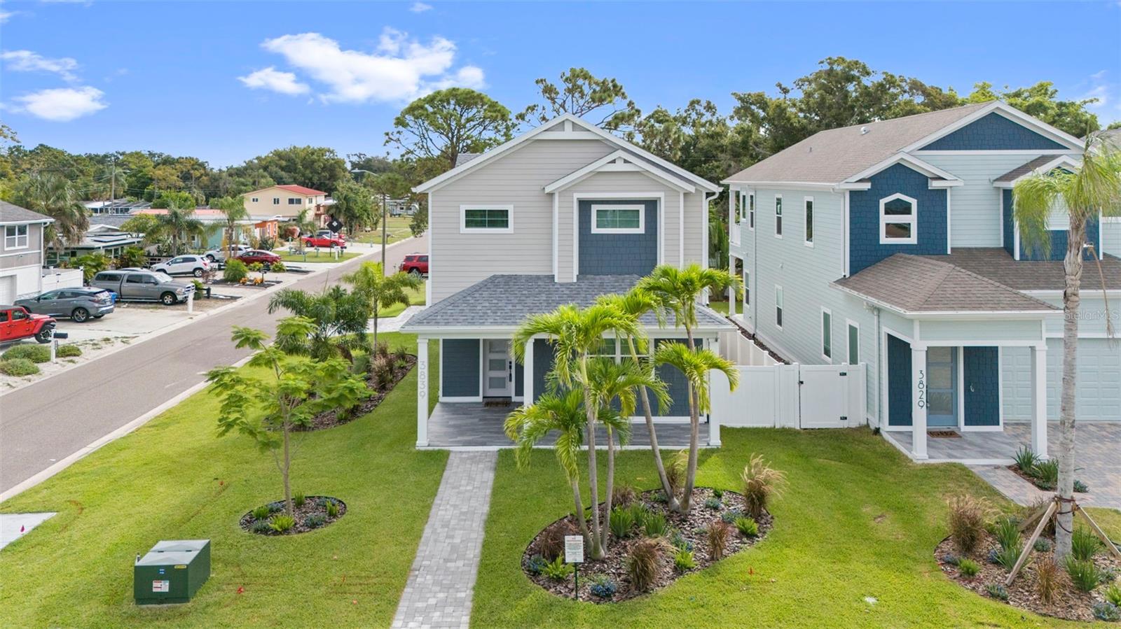 3839 71ST ST N, ST PETERSBURG, FL