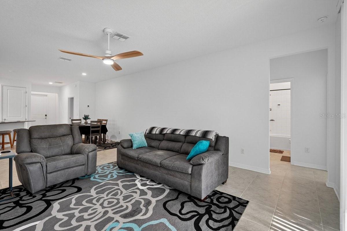 2607 HOPTREE LN, EDGEWATER, FL — photo 3