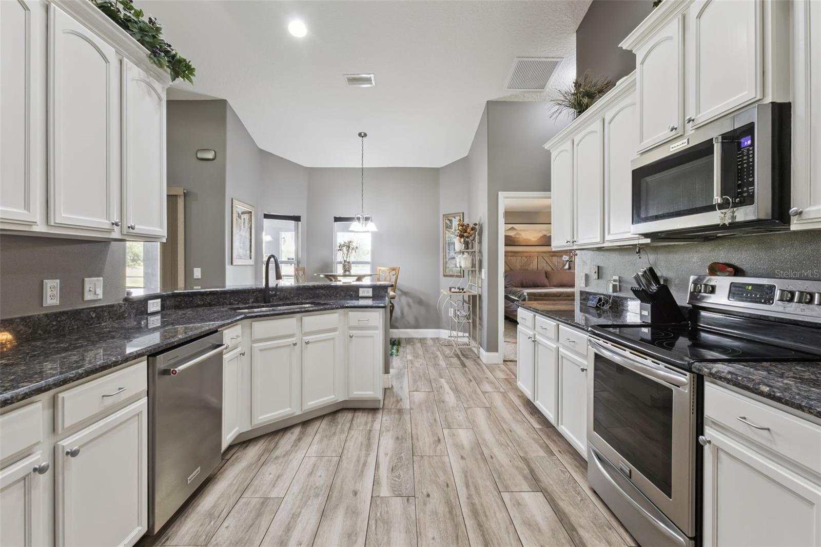 31038 FAIRVISTA DR, TAVARES, FL — photo 25