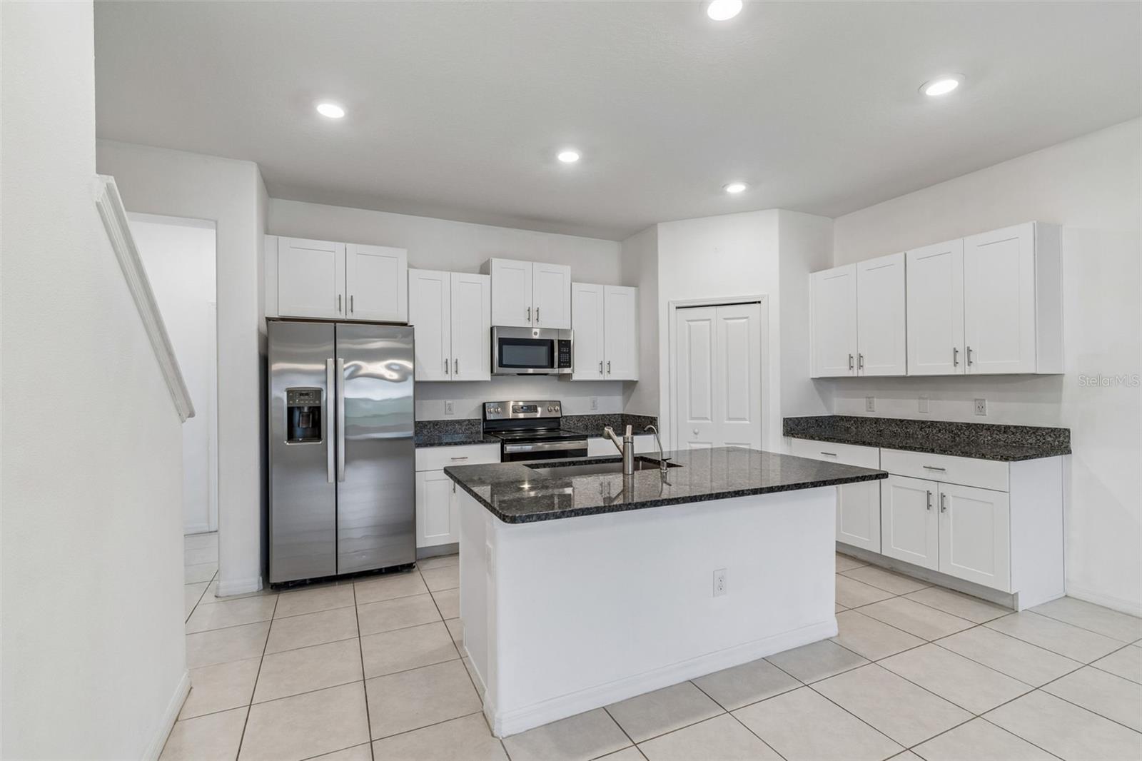 4706 TUSCAN LOON DR, TAMPA, FL — photo 12
