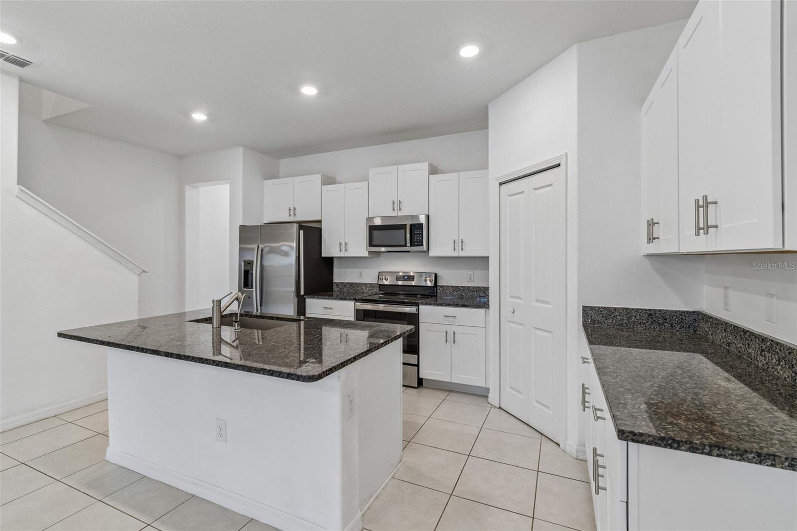 4706 TUSCAN LOON DR, TAMPA, FL — photo 14