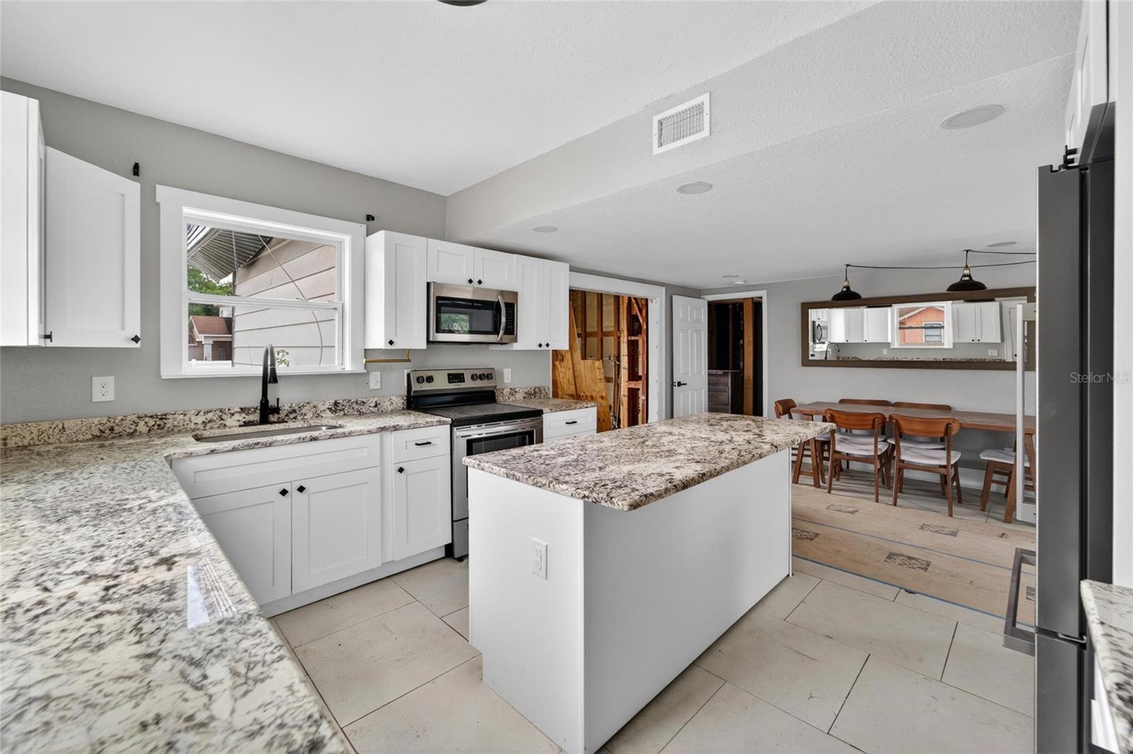 1900 16TH ST S, ST PETERSBURG, FL — photo 16