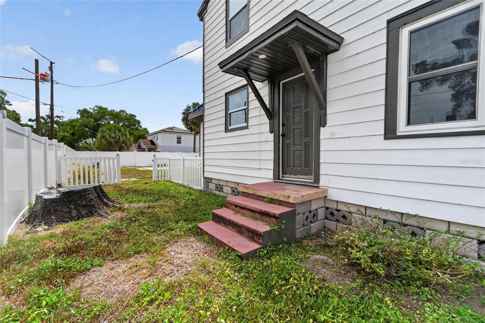 1900 16TH ST S, ST PETERSBURG, FL — photo 37