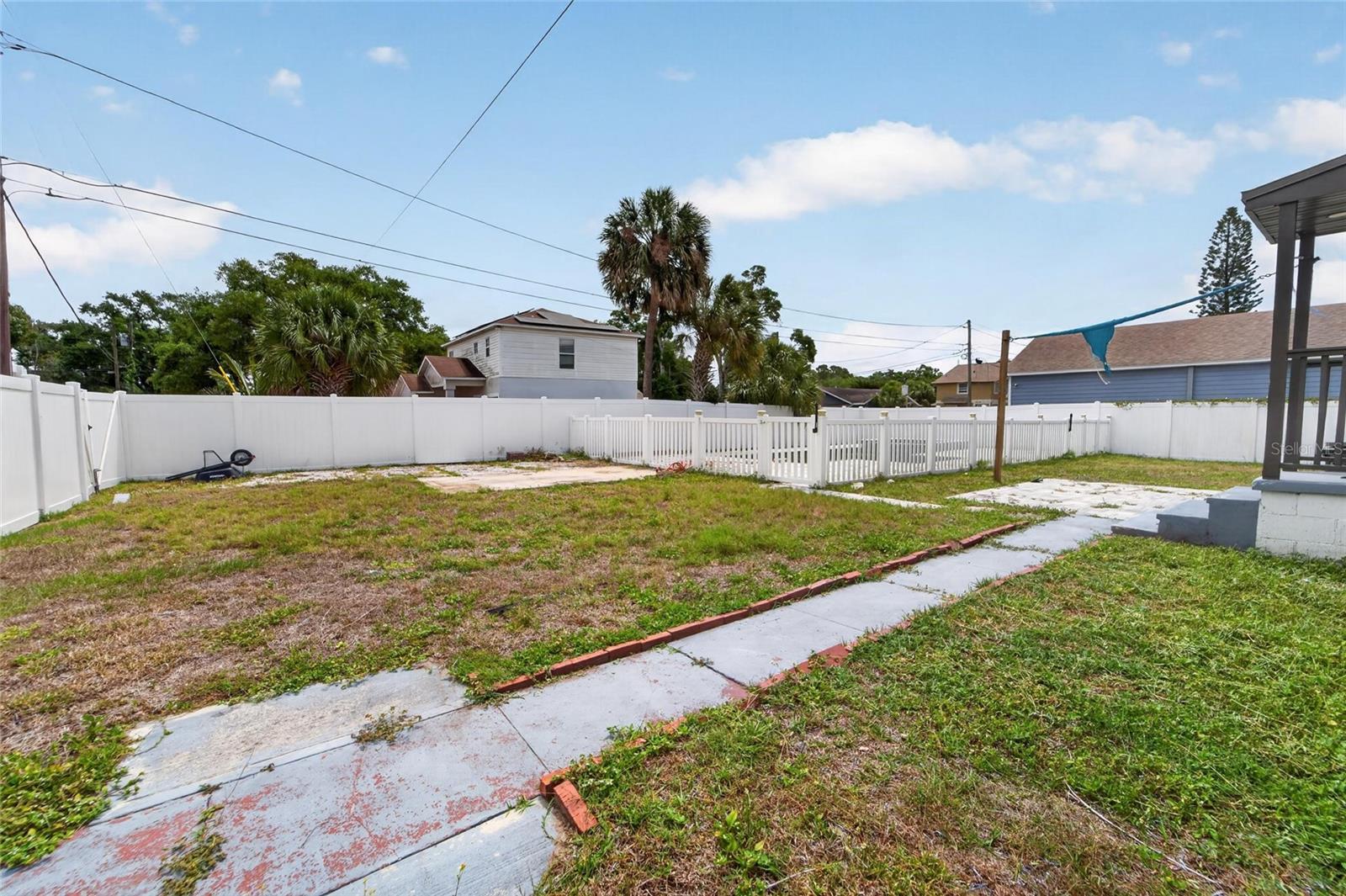 1900 16TH ST S, ST PETERSBURG, FL — photo 39