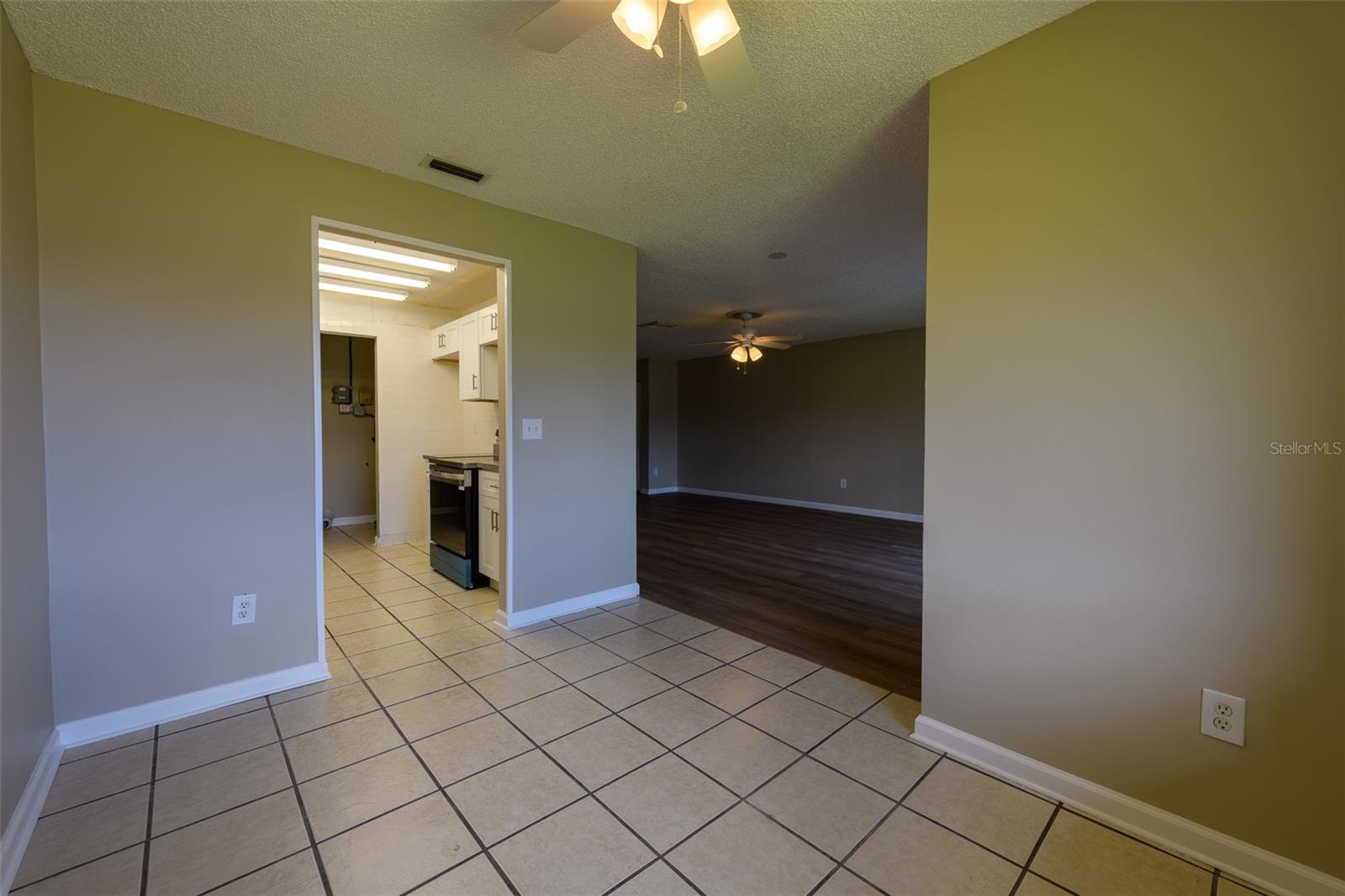 1308 13TH CIR SE, LARGO, FL — photo 7
