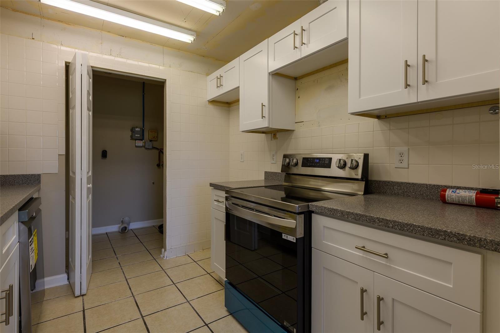1308 13TH CIR SE, LARGO, FL — photo 11