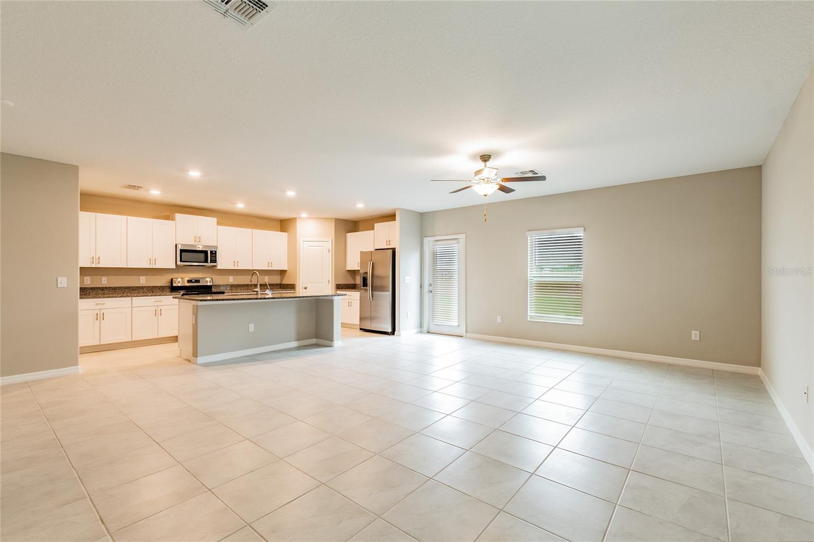 15515 PEACE RIVER PL, SUN CITY CENTER, FL — photo 7