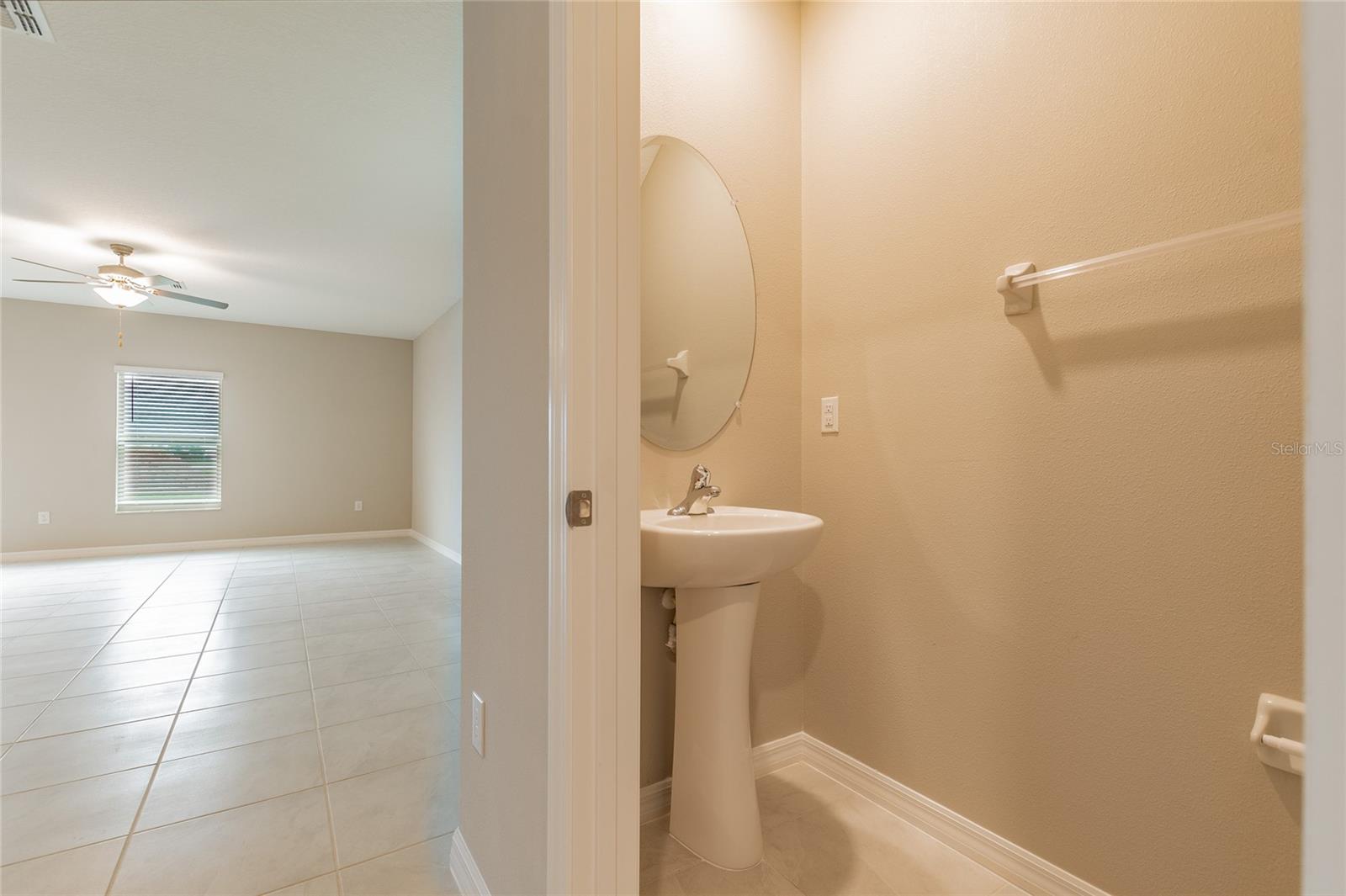 15515 PEACE RIVER PL, SUN CITY CENTER, FL — photo 17