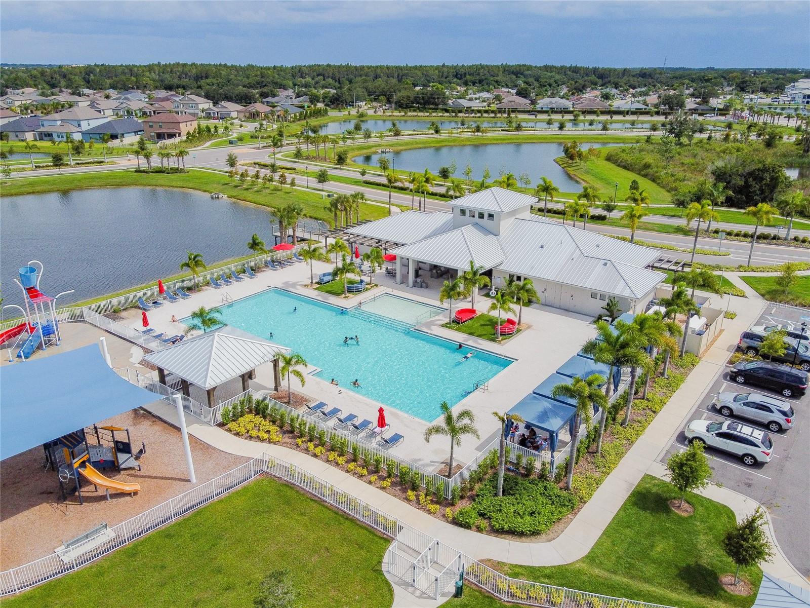 15515 PEACE RIVER PL, SUN CITY CENTER, FL — photo 48