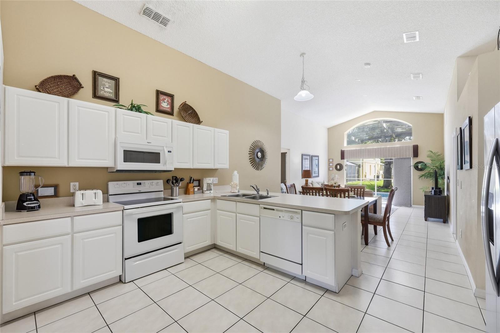 2721 LIDO KEY DR, KISSIMMEE, FL — photo 11