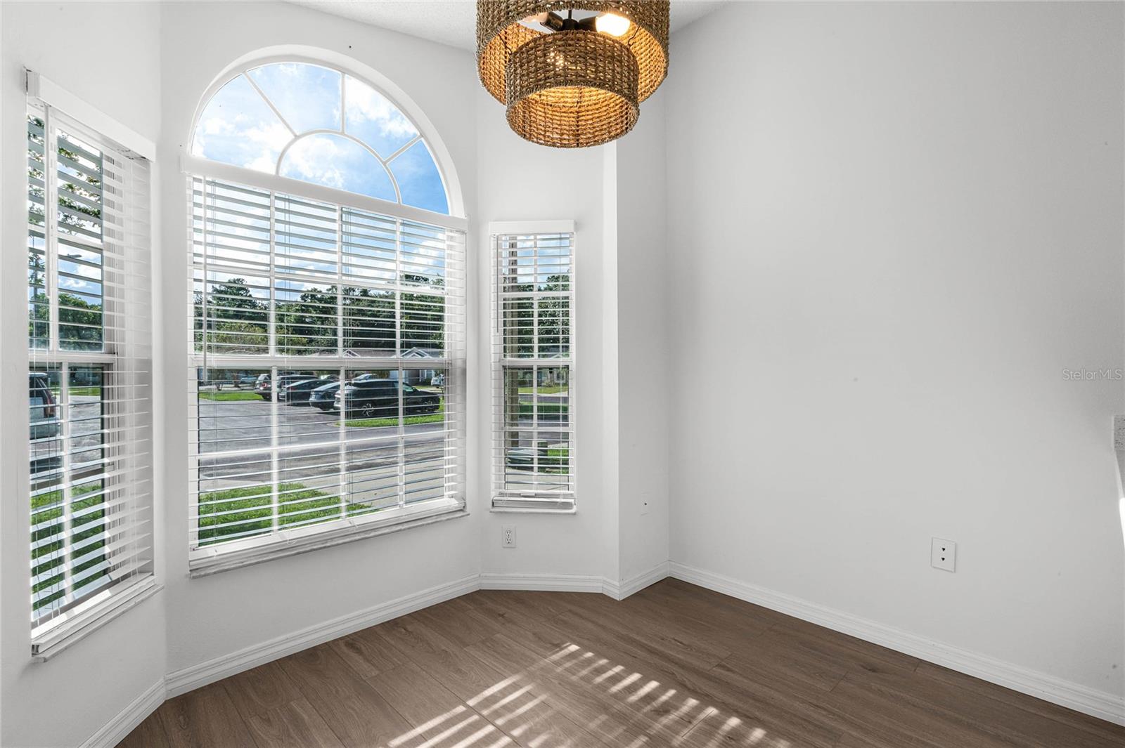 239 PANORAMA DR, WINTER SPRINGS, FL — photo 3