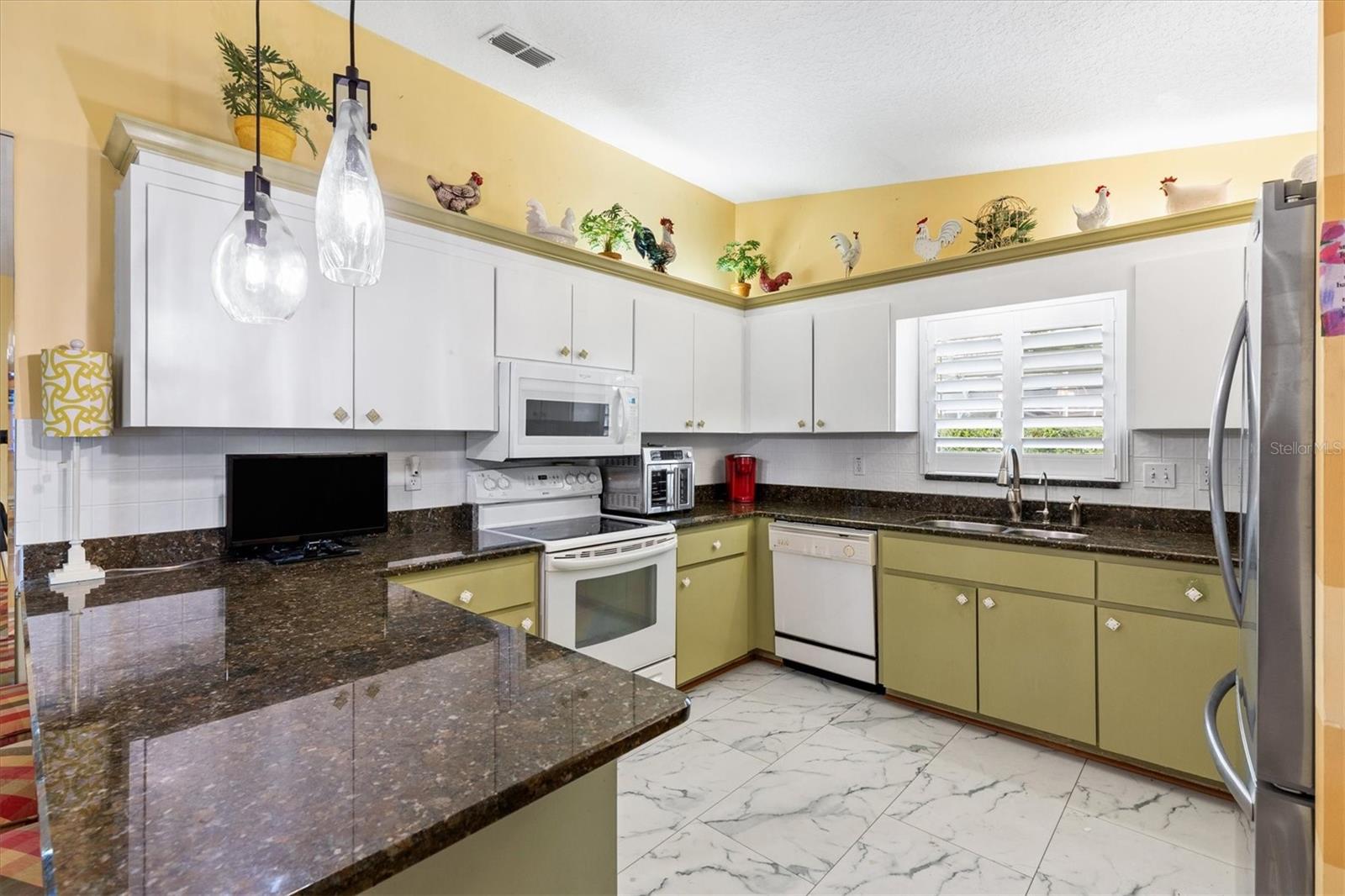 17990 SE 100TH TER, SUMMERFIELD, FL — photo 9