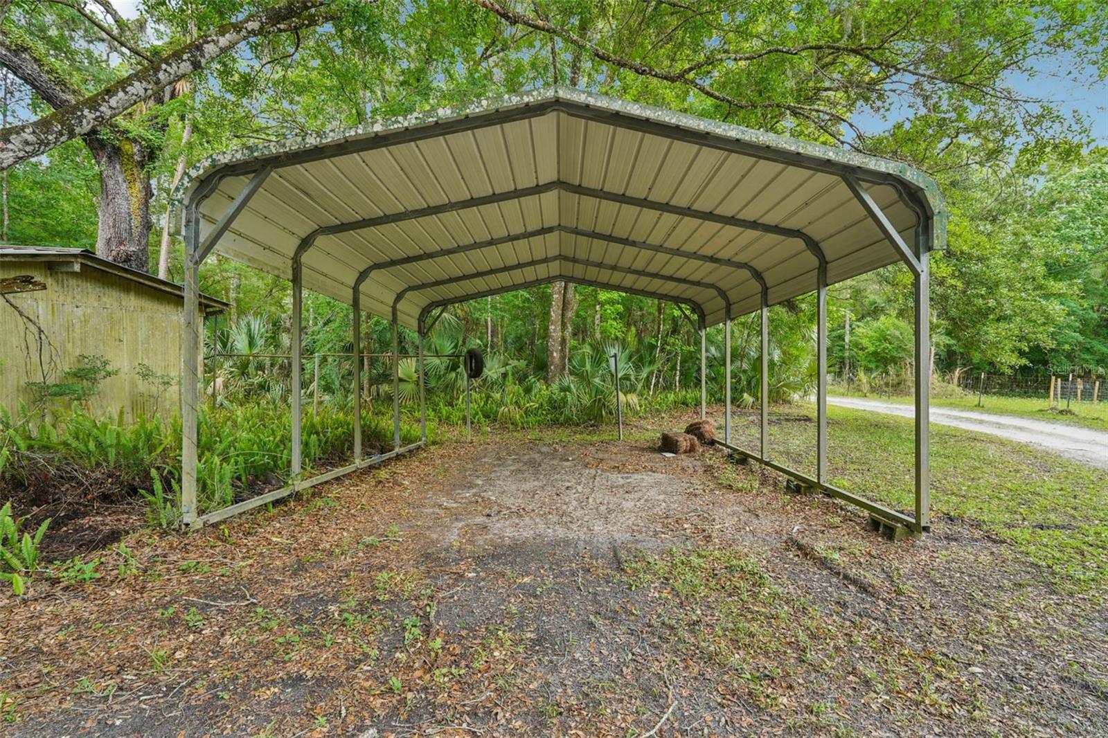 217 S TUCK PT, INVERNESS, FL — photo 10