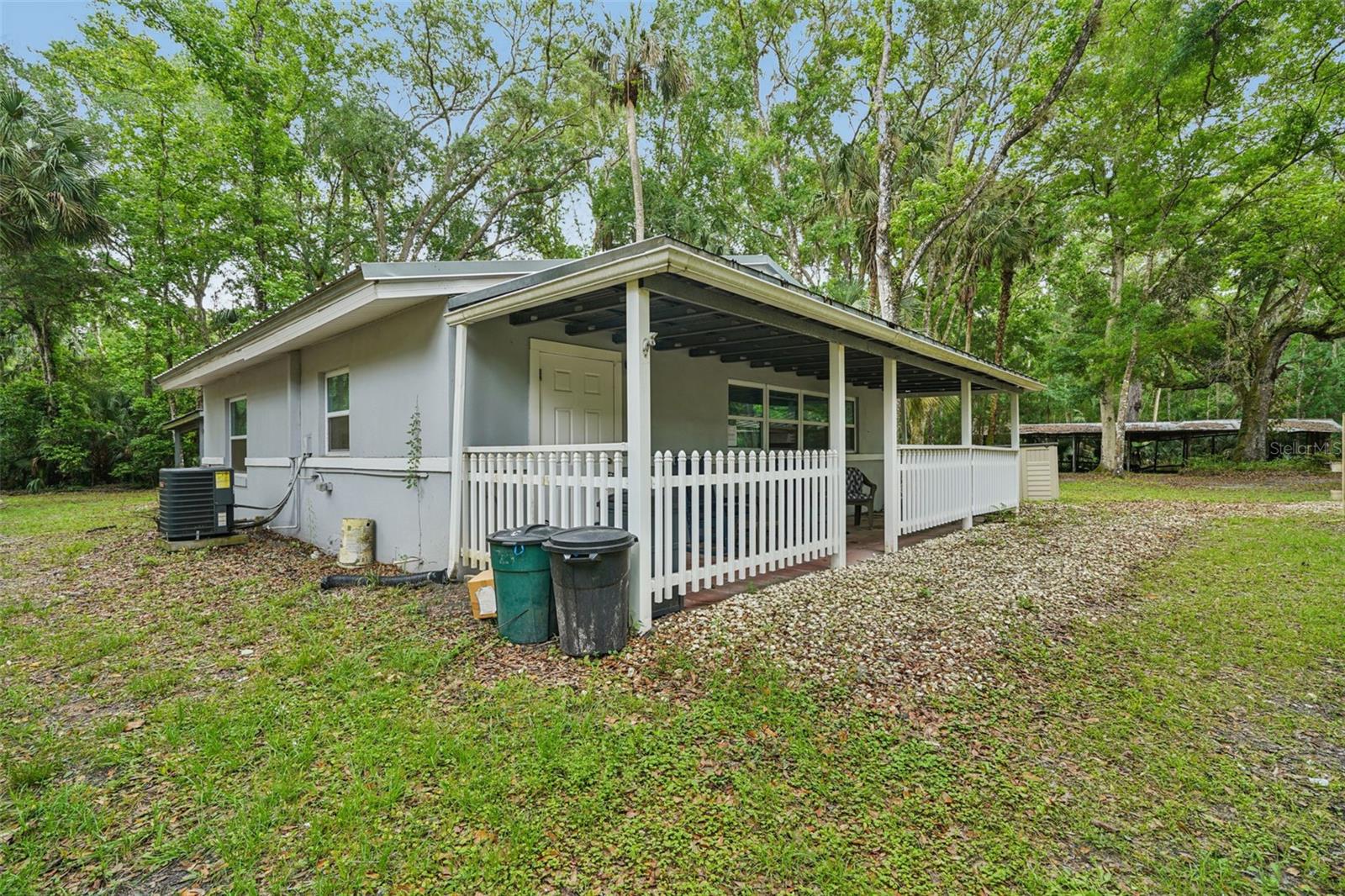 217 S TUCK PT, INVERNESS, FL — photo 18