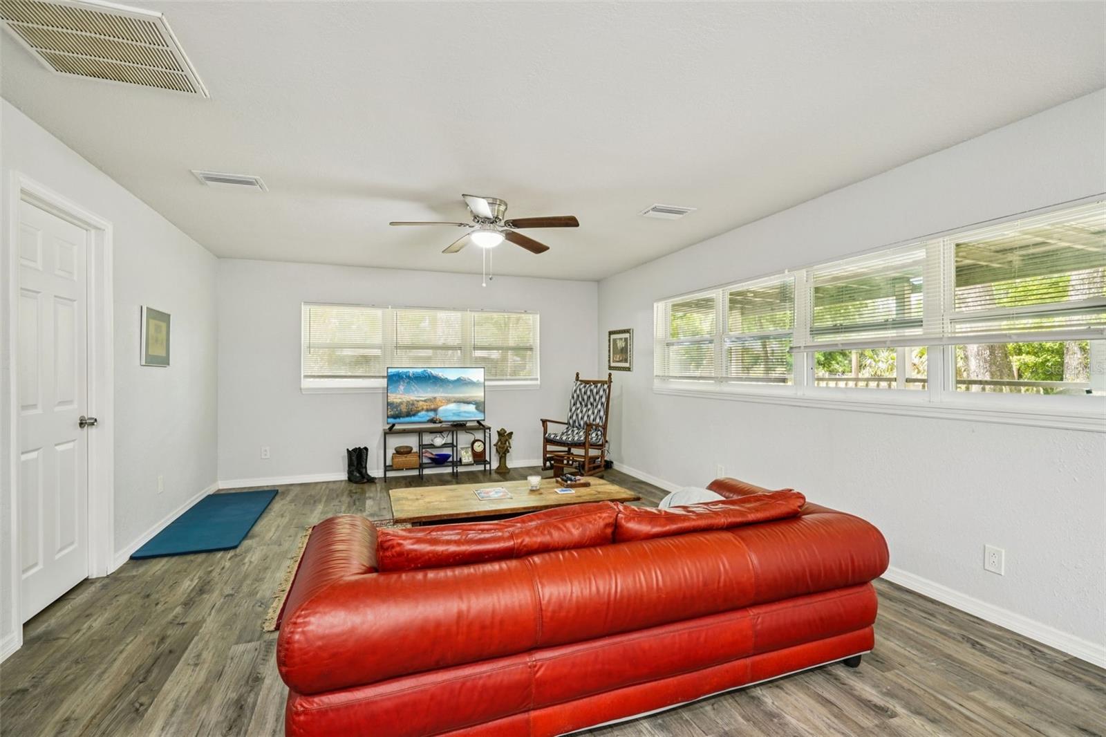 217 S TUCK PT, INVERNESS, FL — photo 21
