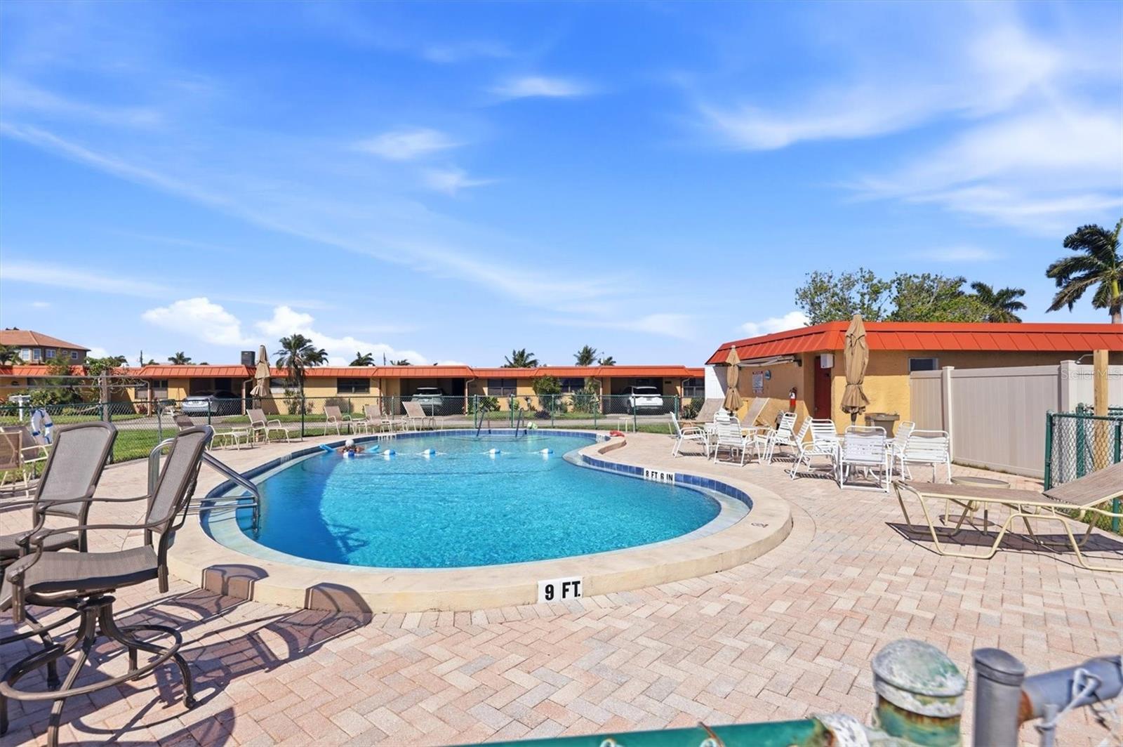 9528 ANTIQUA CV #9528, BRADENTON, FL — photo 49