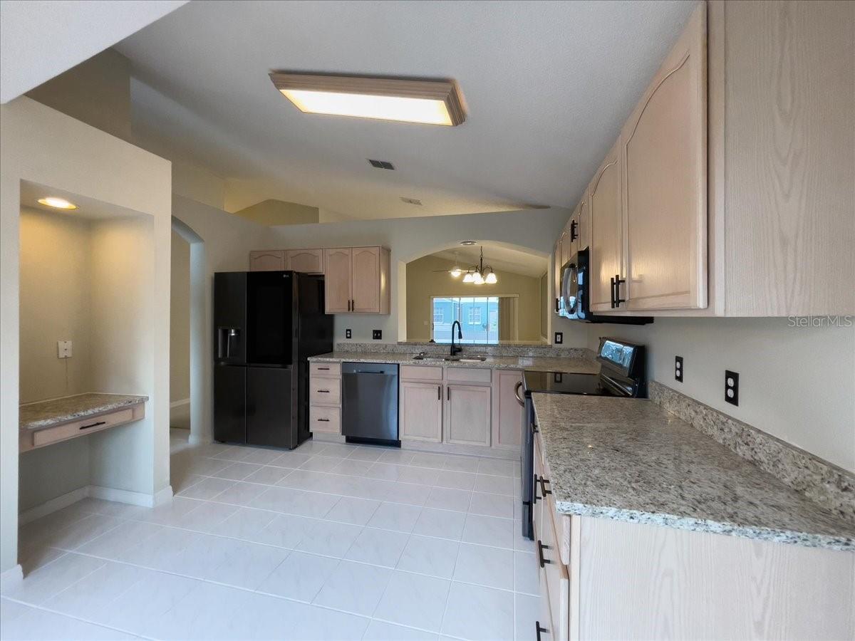 218 LANGFORD PARK DR, DAVENPORT, FL — photo 3