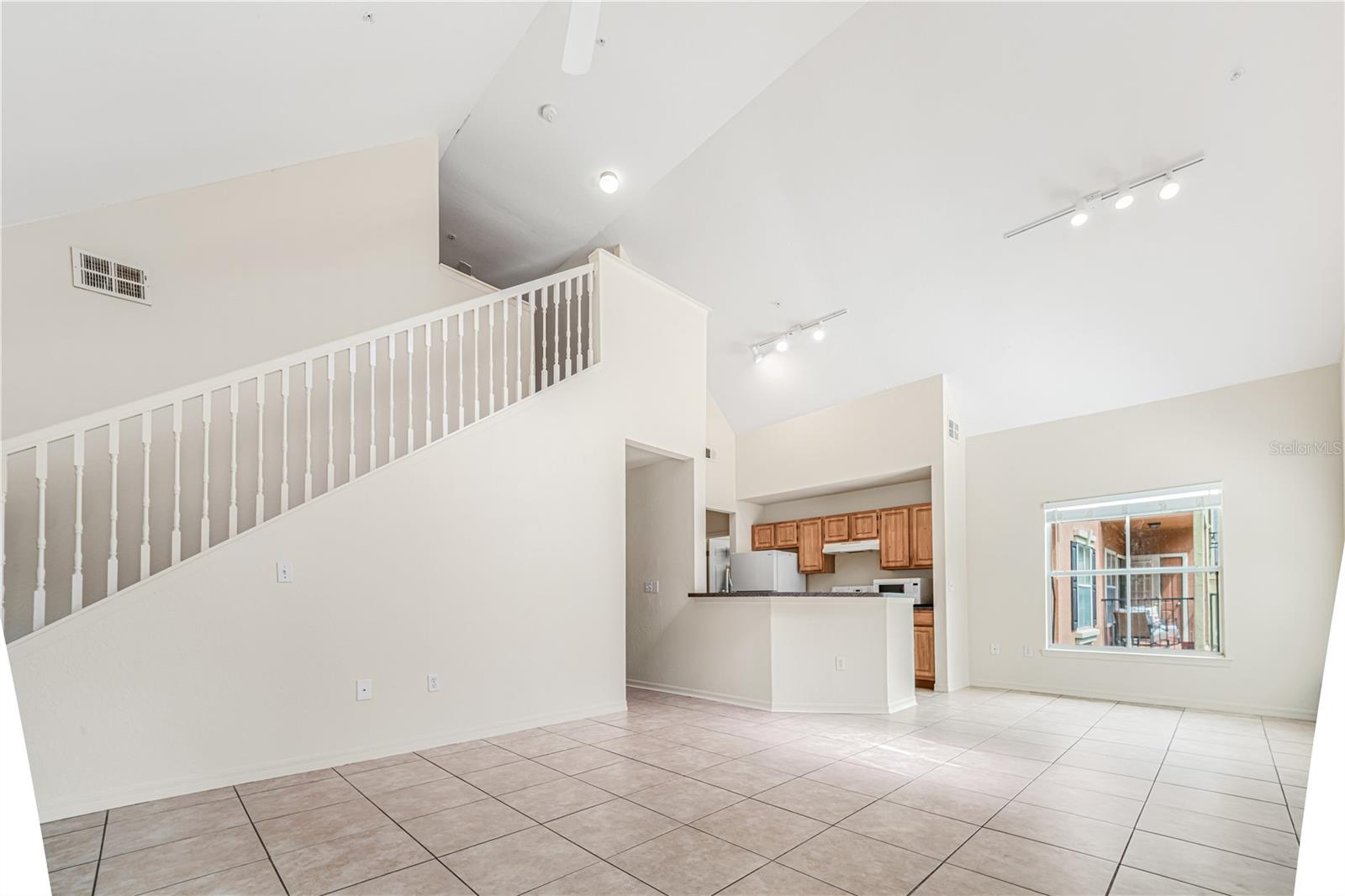 6025 WESTGATE DR #2527, ORLANDO, FL — photo 2