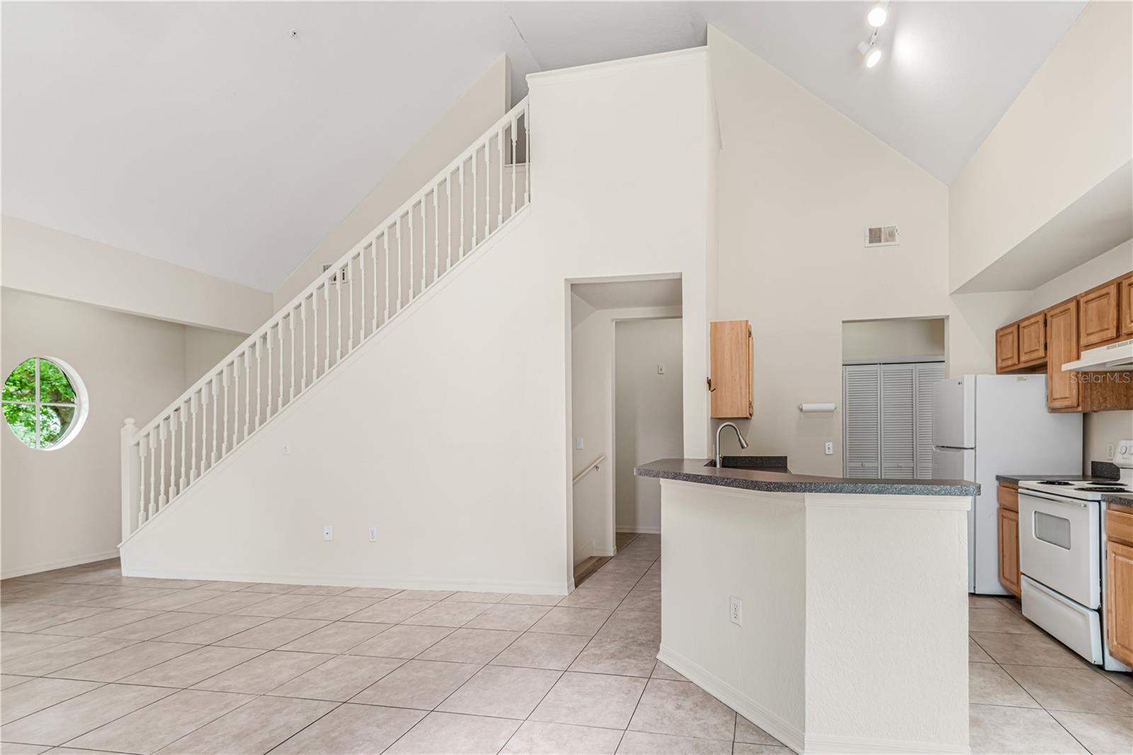 6025 WESTGATE DR #2527, ORLANDO, FL — photo 4