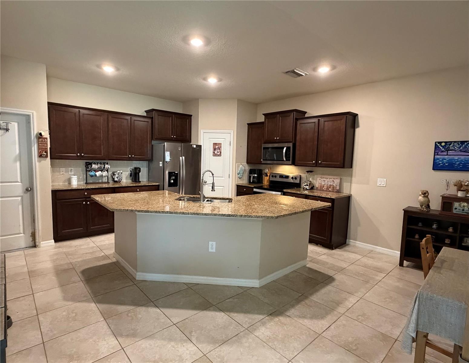 31406 MANGO FADE WAY, SAN ANTONIO, FL — photo 12