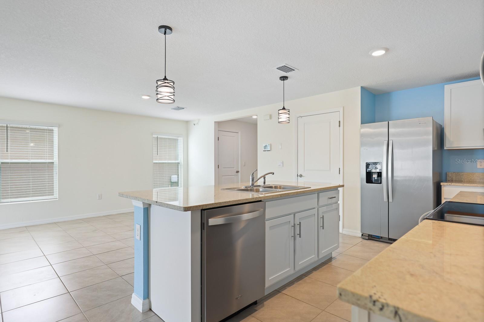 16555 MOSAIC OAR DR, WIMAUMA, FL — photo 7