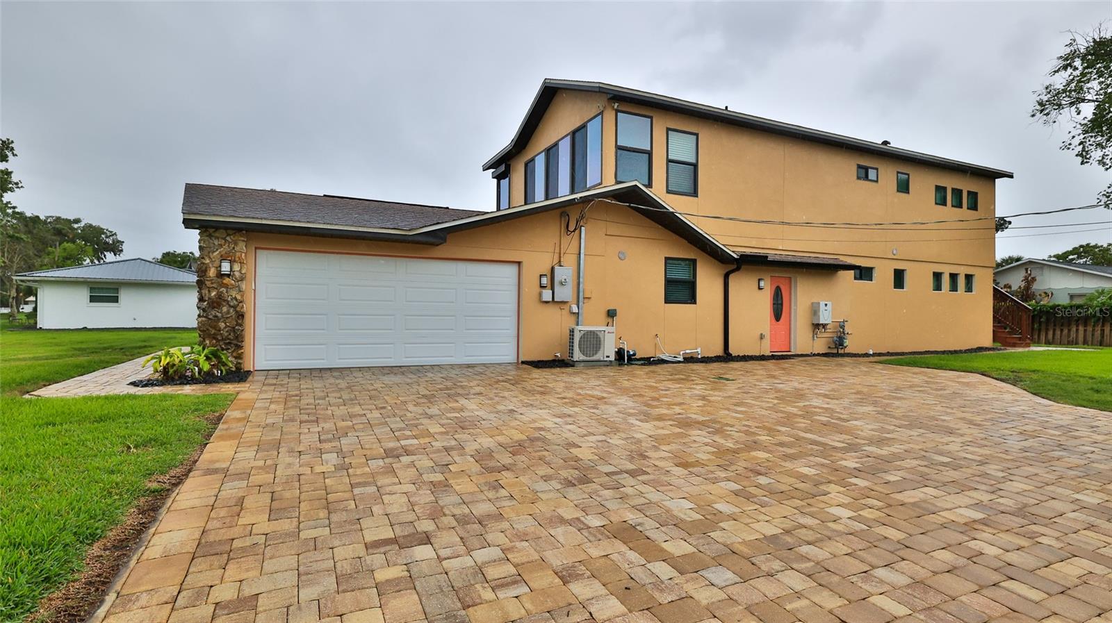 1602 S RIVERSIDE DR, EDGEWATER, FL — photo 2