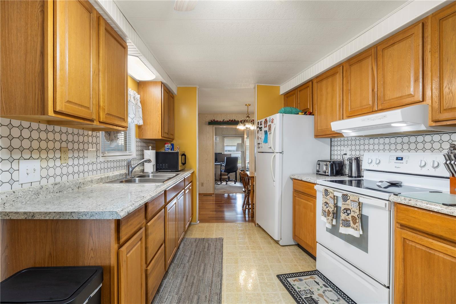 6034 ALPINE DR, ZEPHYRHILLS, FL — photo 9