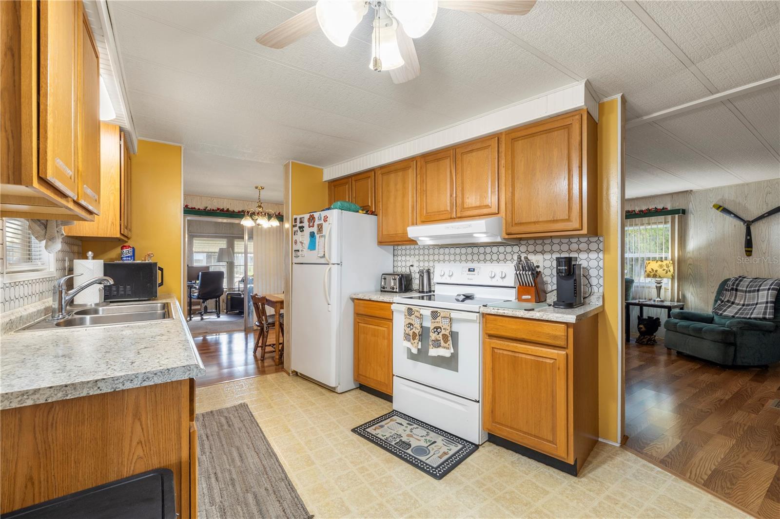 6034 ALPINE DR, ZEPHYRHILLS, FL — photo 10