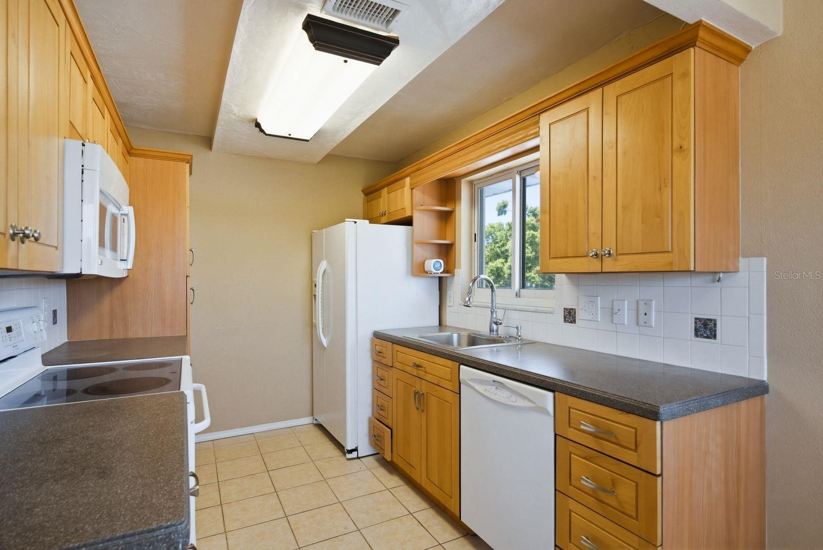 11100 86TH AVE #310, SEMINOLE, FL — photo 10