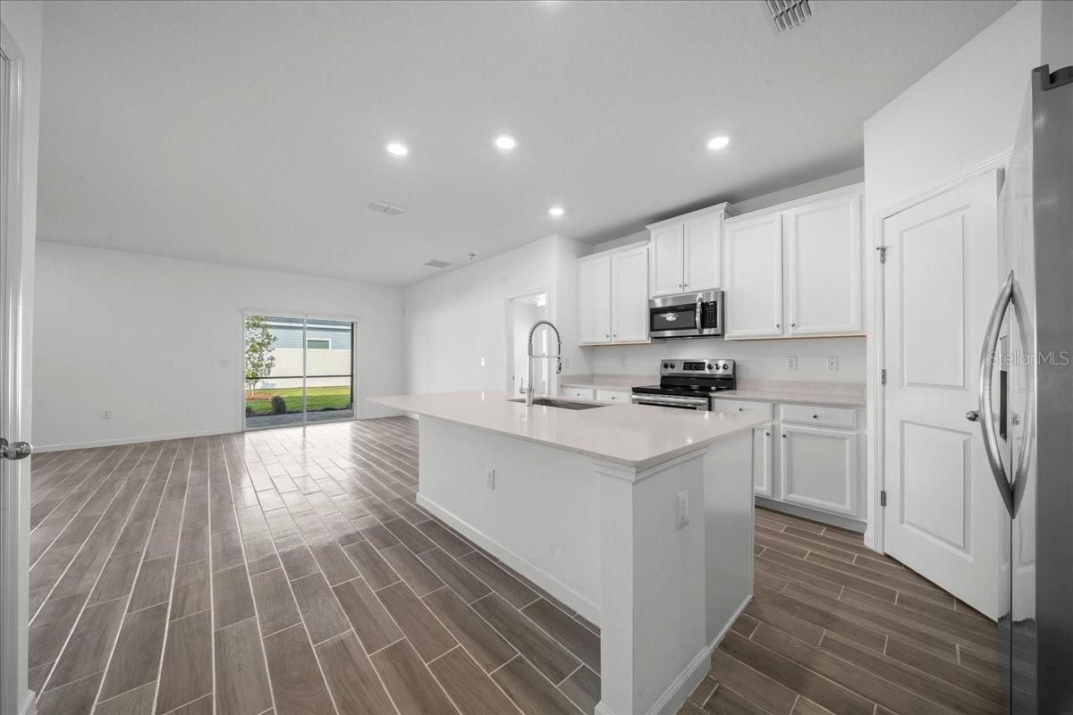 7542 SW 76TH TER, OCALA, FL — photo 4