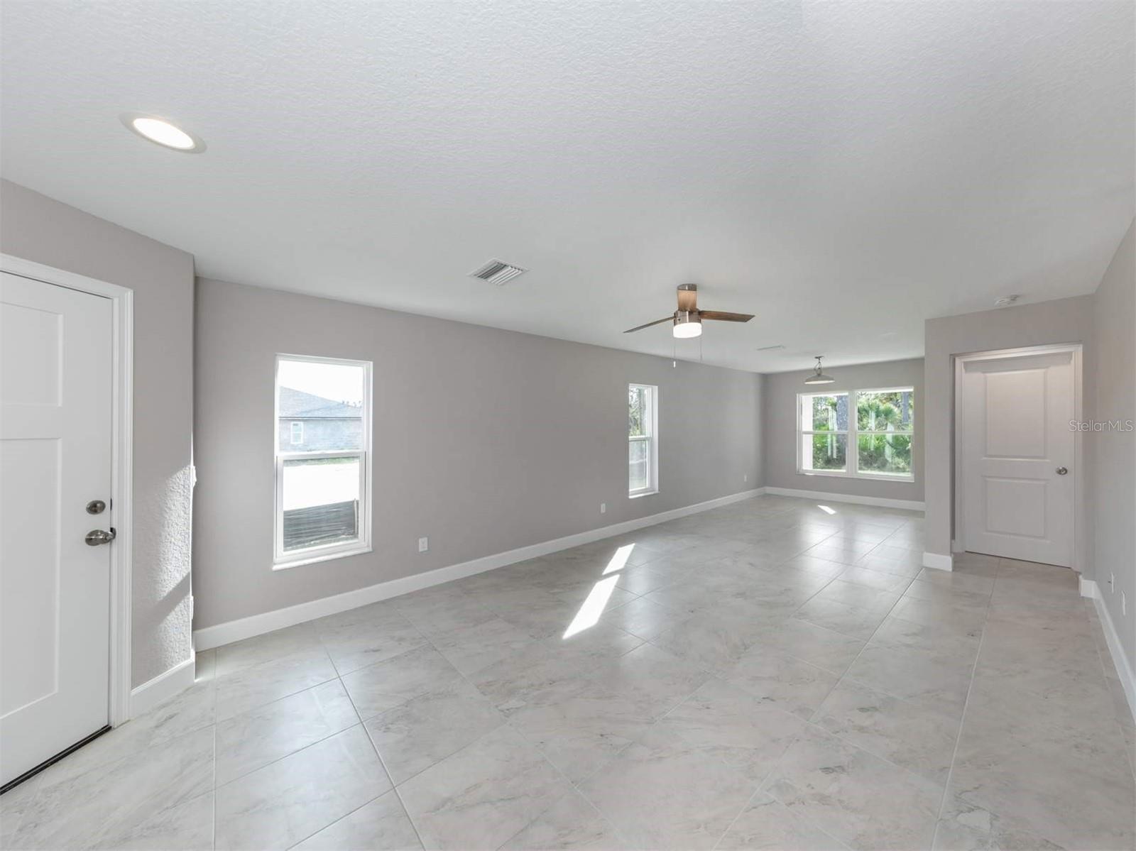 125 BOUNDARY BLVD #2, ROTONDA WEST, FL — photo 12