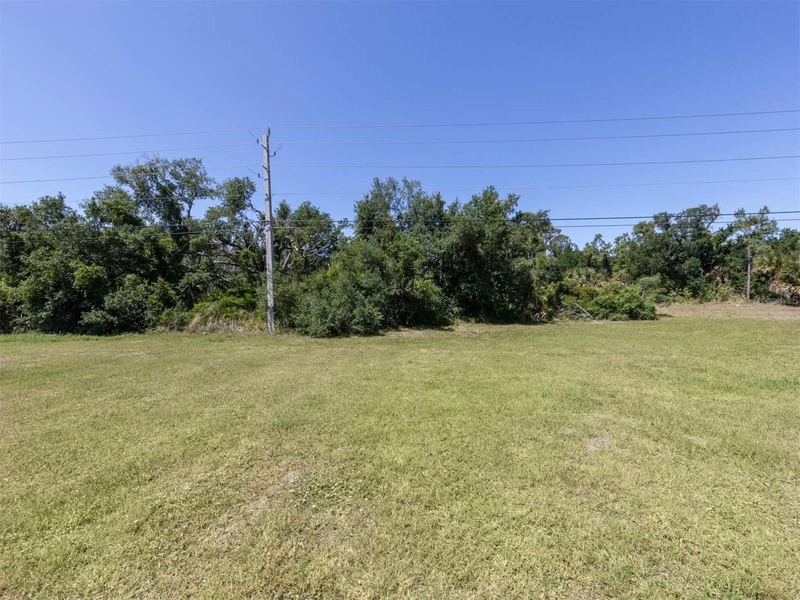 125 BOUNDARY BLVD #2, ROTONDA WEST, FL — photo 25