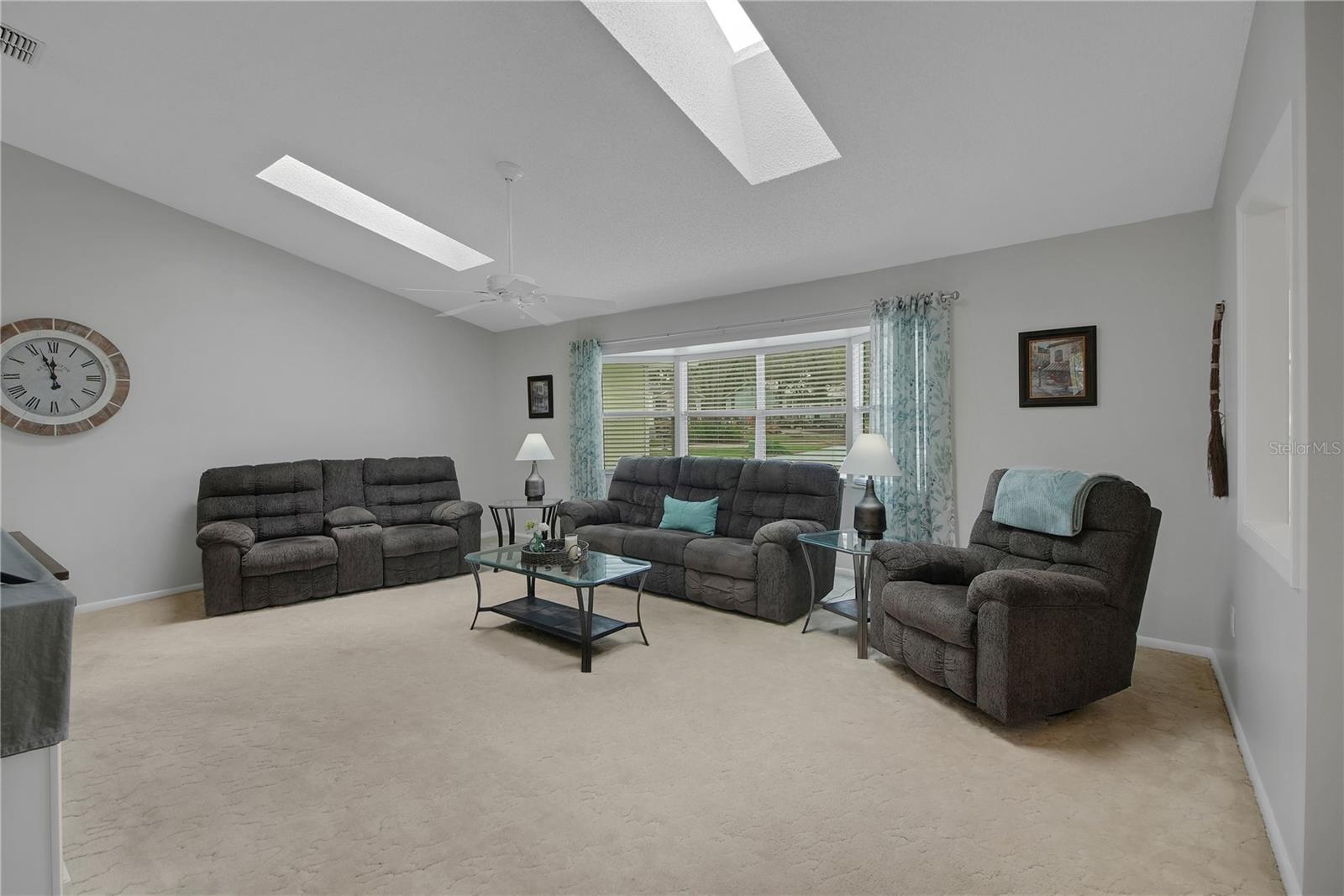 335 RIVER GLASS CT, LEESBURG, FL — photo 18