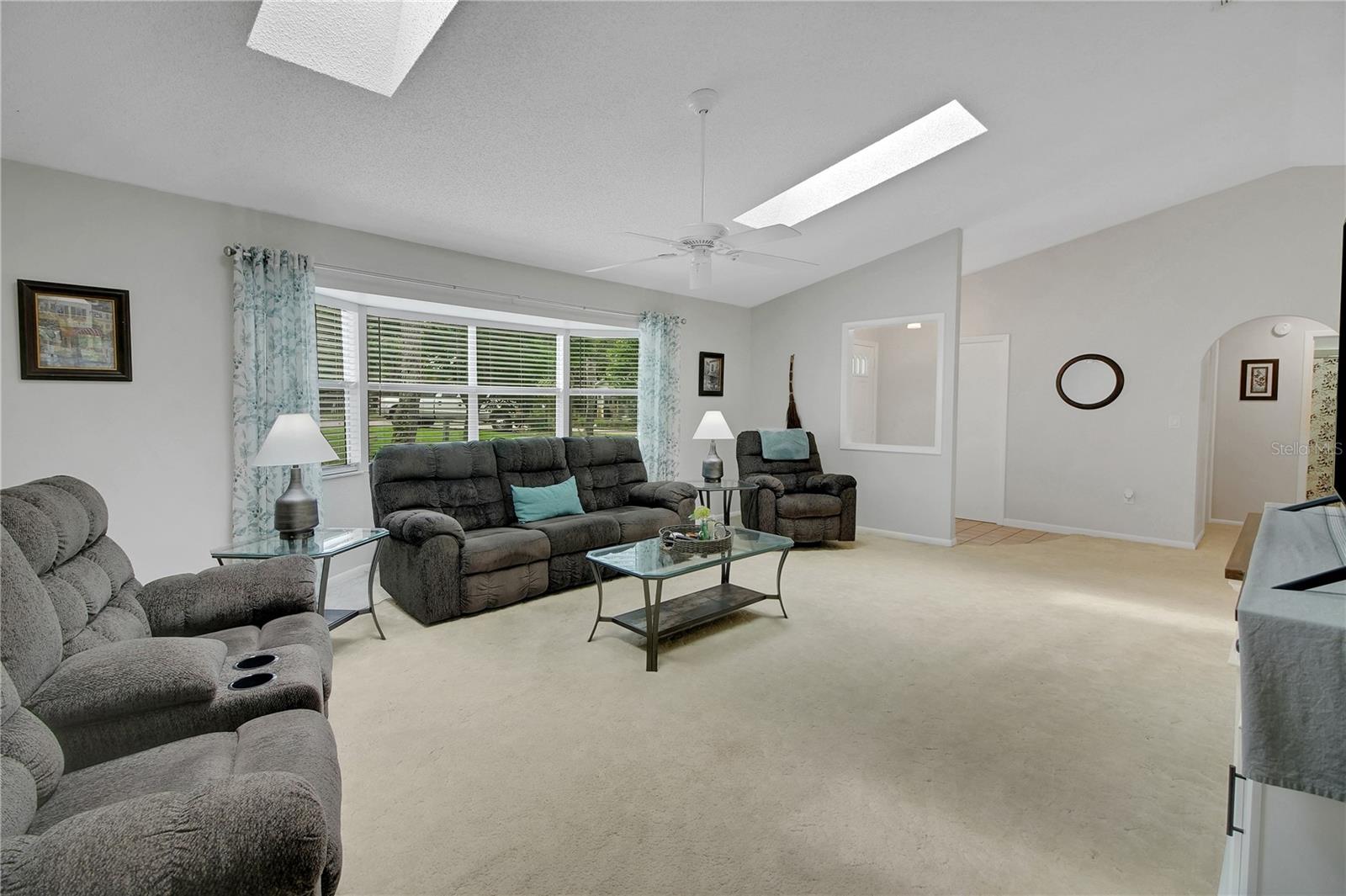 335 RIVER GLASS CT, LEESBURG, FL — photo 21