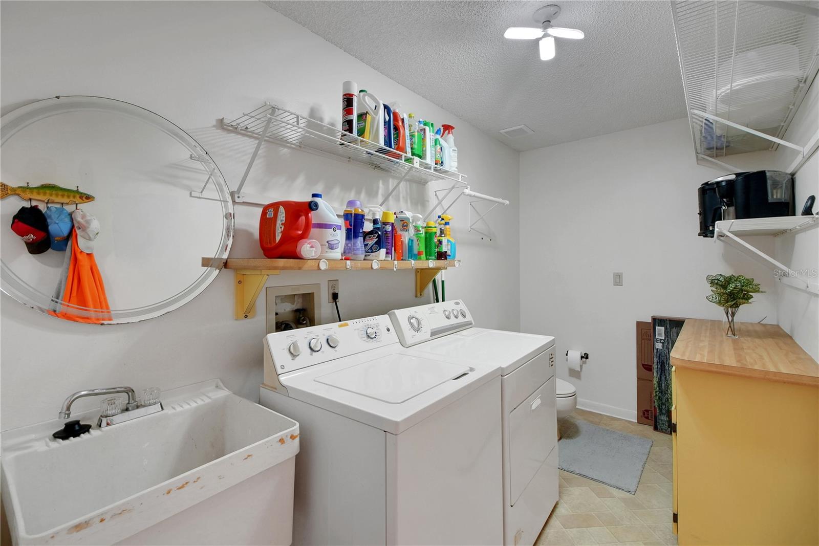 335 RIVER GLASS CT, LEESBURG, FL — photo 105
