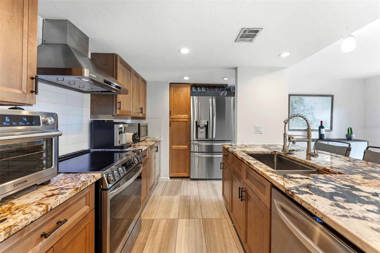 105 E DAVIS BLVD #B, TAMPA, FL — photo 12