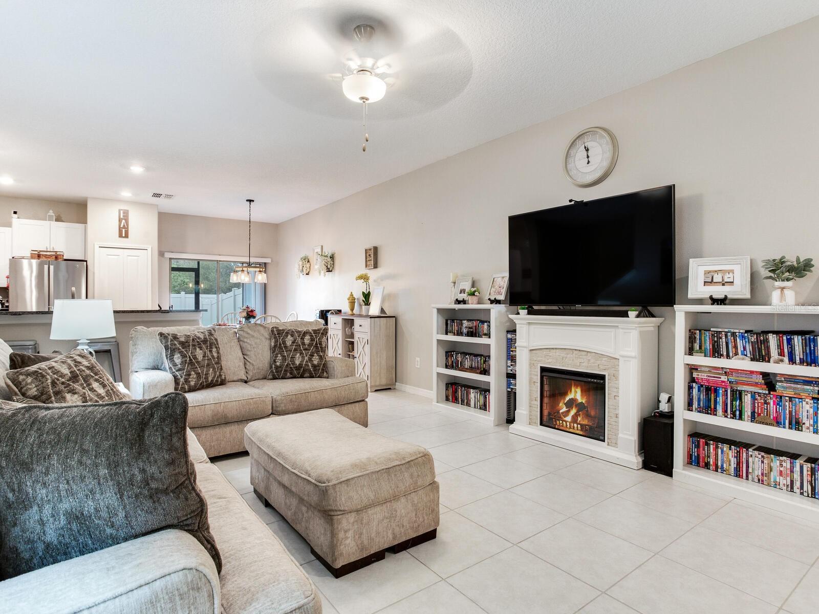 2561 CHARLAN CT, HOLIDAY, FL — photo 14