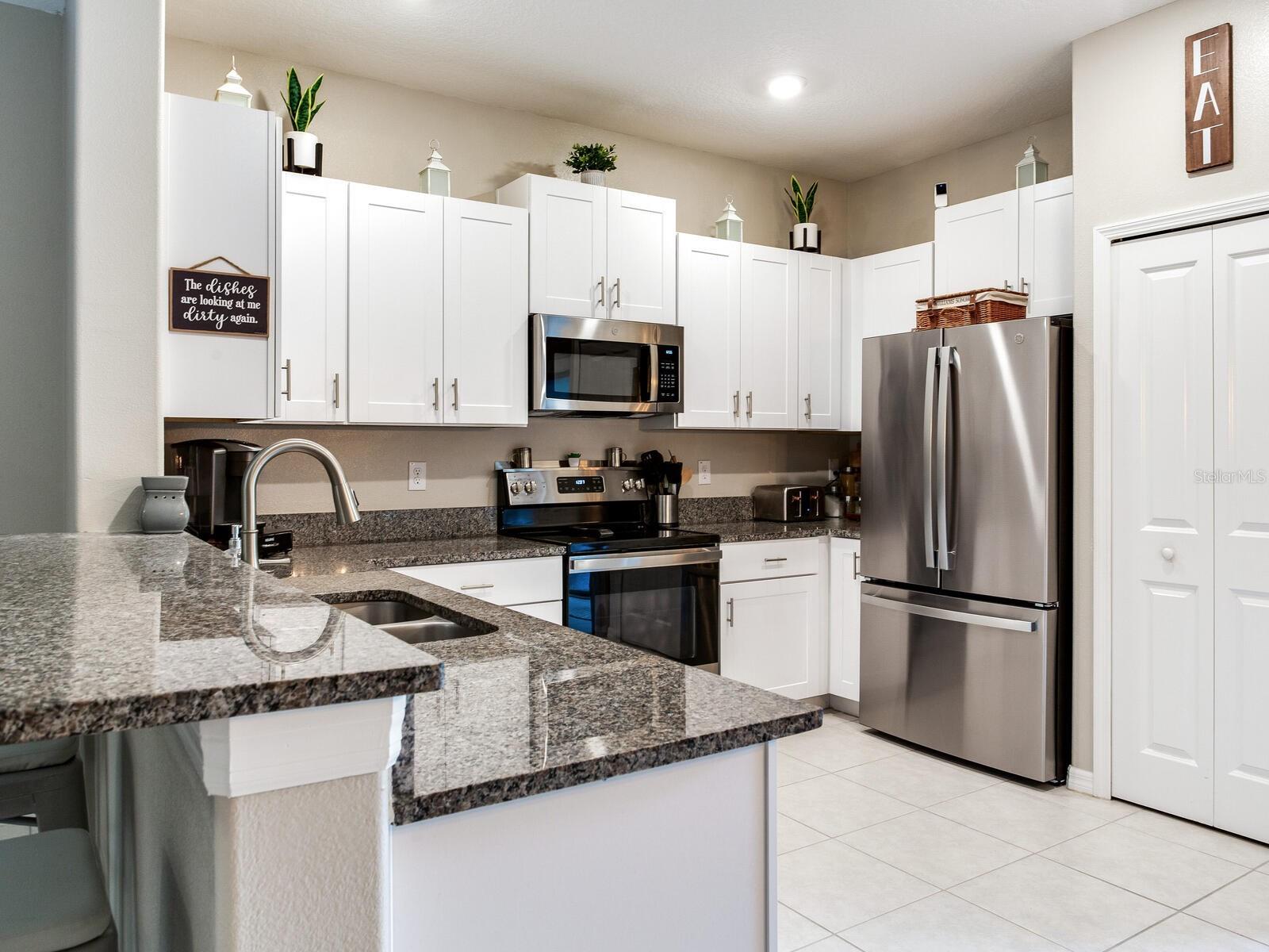 2561 CHARLAN CT, HOLIDAY, FL — photo 24