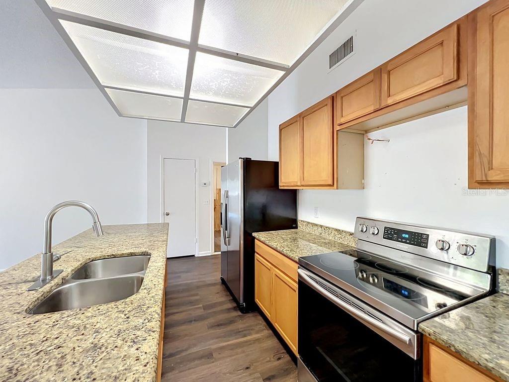 5214 2ND ST, ORLANDO, FL — photo 15