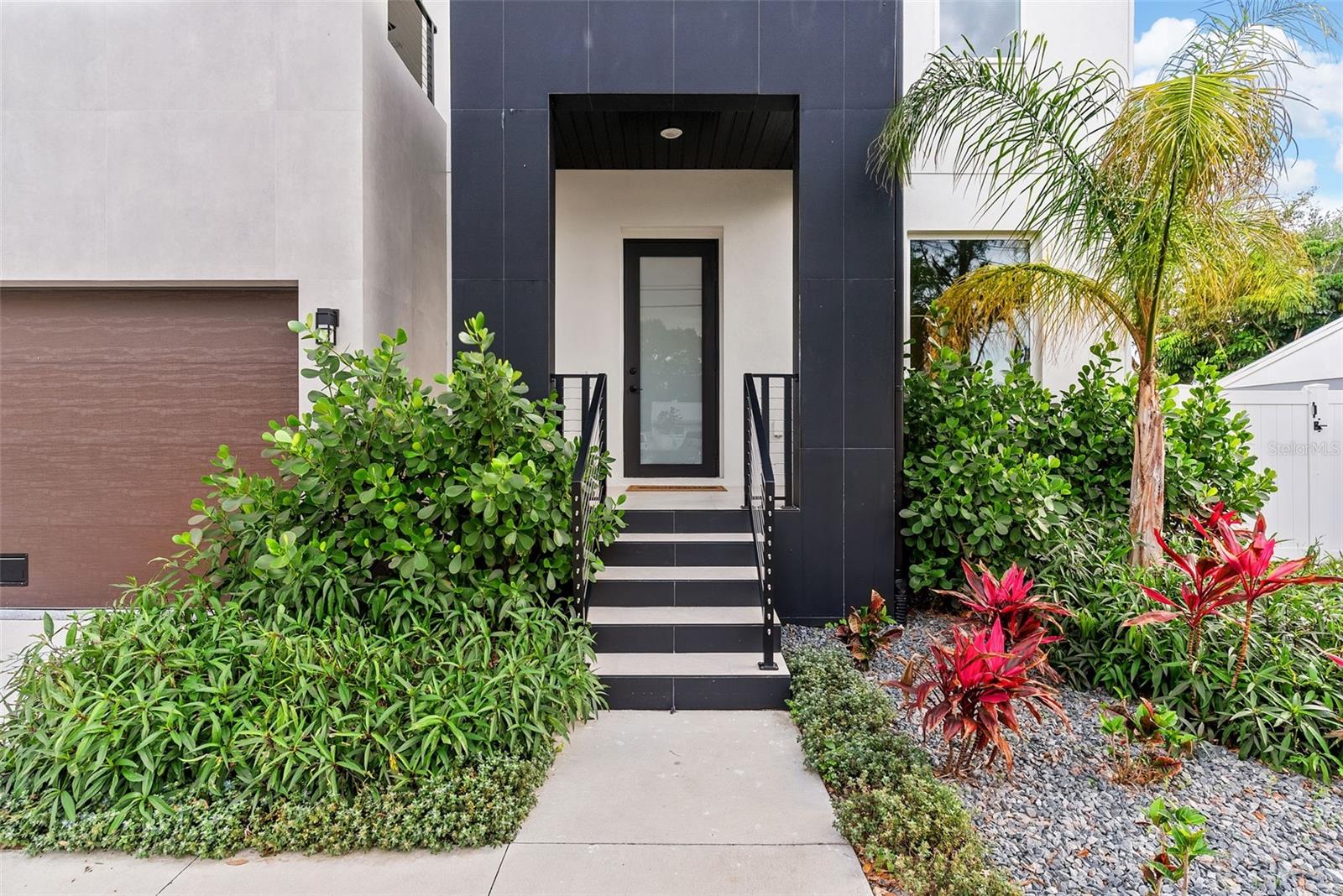 4604 W EUCLID AVE, TAMPA, FL — photo 3